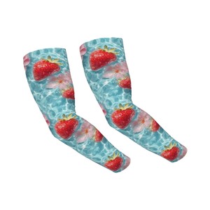 Nouvelles manchons de bras anti-UV à imprimé fraise, compressifs et rafraîchissants pour le cyclisme et les sports de plein air, unisexe adulte, design respirant - Product Image 1