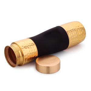 Bouteille en cuivre noir mat, bouteille en cuivre de luxe, bouteille d'eau en cuivre premium, bouteille en cuivre écologique, bouteille d'eau en métal réutilisable - Product Image 1