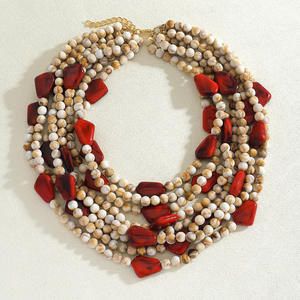 Collar de Cuentas de Resina Estilo Bohemio de Javed Handicrafts, Diseño Geométrico en Capas, Joyería Artística Vibrante para Festivales de Verano - Product Image 2