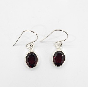Pendientes Colgantes de Granate Natural en Plata de Ley 925, Hechos a Mano, Estilo Elegante, Antideslustre, Colección al por Mayor JAIPUR SILVER - Product Image 3