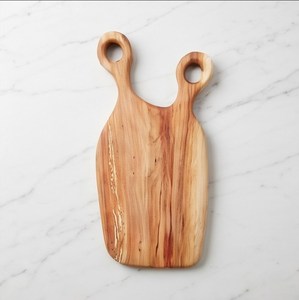 Tabla de cortar de madera de olivo con asas de doble orificio, tabla de cortar de grano natural para cocina - Product Image 1