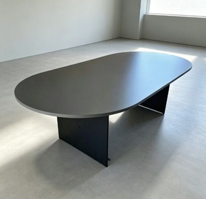 Mesa de Conferencia Ovalada AY con Tablero de MDF y Patas de Metal, Diseño Minimalista, Muebles de Oficina Estables para Uso Comercial, 6 Plazas, China - Product Image 1