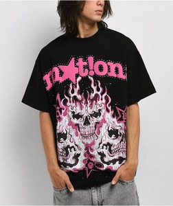 เสื้อยืดทรงบ็อกซี่โอเวอร์ไซส์ชาย แขนสั้น ตกแต่งด้วยตะเข็บตัดกัน ผ้าฝ้าย สไตล์ลำลอง สตรีทแวร์ เสื้อหลวมทรงบ็อกซี่โอเวอร์ไซส์สำหรับผู้ชาย - Product Image 1