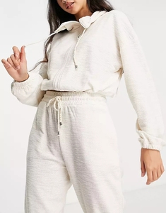 Ensemble de survêtement athlétique pour homme personnalisé, en tricot supérieur, chaud, avec capuche et pantalon, pour la performance sportive, fabrication sur mesure - Product Image 4