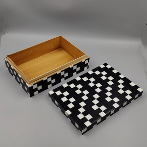 Eco-Friendly Resin Square Engraved Jewelry <b>Box</b>-Modern Customized Design High Quality Customized Packing for <b>Christmas</b> Decoration - Product Image 5