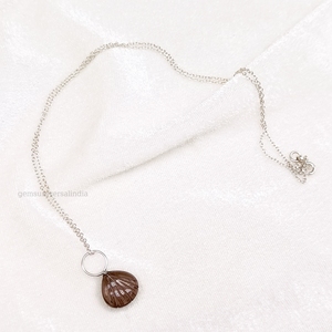 Collar con Colgante de Plata de Ley 925 con Cuarzo Ahumado y Concha Marina Tallada a Mano, Joyería de Piedras Preciosas Naturales, Collar Hecho a Mano - Product Image 4