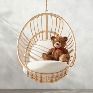 Última Colección de Sillas Colgantes de Ratán Hechas a Mano, Silla Colgante de Ratán de Lujo con Cojín para Uso en Interiores y Exteriores - Product Image 5