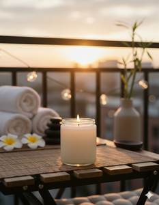 Vela Aromática de Lujo en Frasco de Cera de Soya con Efecto Degradado, Brillo Dorado Rosa en la Mitad Inferior, Ecológica para Diwali - Product Image 3