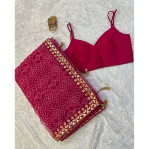 Hermoso Saree de Organza con Estampado Digital y Chal con Trabajo Gotapatti y Dori - Product Image 4