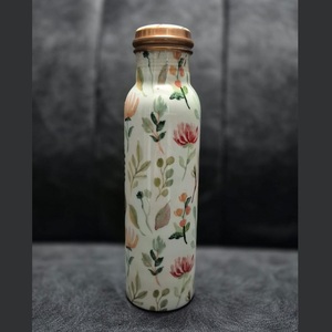 Juego de Botellas de Agua de Cobre Ecológicas de Moda para Adultos, Aislamiento Térmico de 0 a 6 Horas, Acabado Martillado Artesanal - Product Image 6
