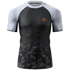 Camiseta Deportiva Premium Transpirable de Manga Corta, Ajustada, de Secado Rápido y Ligera para MMA, Grappling, Gimnasio y Ejercicio Diario - Product Image 2