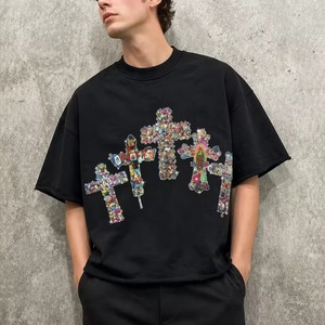 Camiseta Negra con Gráfico de Cruz de Diamantes de Imitación, Algodón Grueso, Manga Corta Oversize, Estilo Urbano para Hombre - Product Image 3