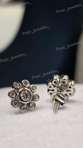 Boucles d'oreilles clous en forme de fleur en argent 925 avec diamant Moissanite VVS serti clos, bijoux classiques pour femme - Product Image 4