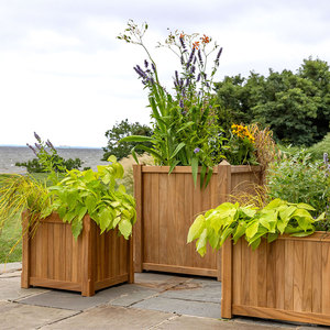 Pot de fleurs d'extérieur haut de gamme en teck massif – Bac de jardin moderne pour hôtel, club de plage et espaces publics - Product Image 5