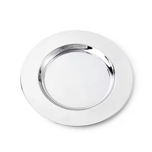 Assiette de présentation ronde en acier inoxydable de qualité supérieure pour la décoration de table de mariage et la restauration fine - Product Image 2