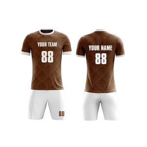 ชุดเสื้อฟุตบอลชายแบบกำหนดเอง สีน้ำตาลขาว พิมพ์ลายชื่อทีม 88 ระบายอากาศได้ดี แขนสั้น ใส่ได้ทุกฤดู ชุดยูนิฟอร์มผู้ใหญ่ - Product Image 1
