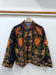 Chaqueta de algodón bordada Suzani del fabricante, ropa exterior étnica colorida, chaqueta étnica de algodón para fiestas, chaqueta bomber Suzani. - Product Image 5