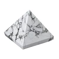 Pyramide en howlite naturelle, pierre de guérison, énergie Feng Shui, décoration de méditation, fabricant et fournisseur en gros d'Inde