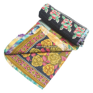 Jetés et couvre-lits en coton vintage de qualité supérieure au design authentique, Kantha indien réversible, cousu à la main, jeté lourd, ancien sari - Product Image 1