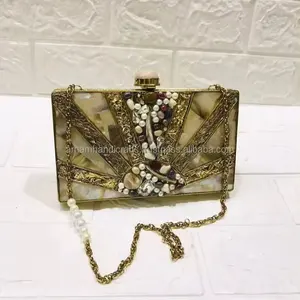 Resin kuningan ibu dari tas mutiara Dompet Logam Dompet batu tas tangan untuk wanita dengan harga murah dengan kerajinan mewah