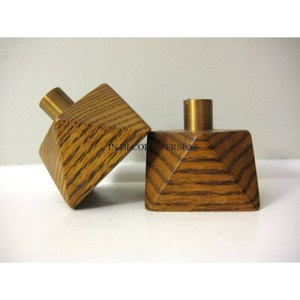 Ensemble de 3 bougeoirs en bois faits à la main de qualité supérieure pour la décoration de table à la maison et à l'hôtel - Product Image 6