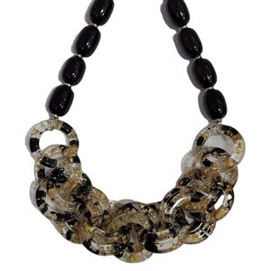 Collar de Resina con Cuentas de Colores y Tamaños Personalizados, Hecho a Mano, Único, Ultra Brillante, Moderno, Unisex, Origen Indio - Product Image 1