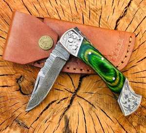 Cuchillo Plegable de Acero de Damasco Hecho a Mano OEM con Empuñaduras Grabadas en Acero, Cuchillo de Bolsillo Plegable para Exteriores de Acero de Damasco Hecho a Mano - Product Image 1
