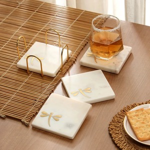 Artistic Resin Coasters Modern Fluid Art Beverage Coaster Set for Stylish Home Decor and Gifting Use - Product Image 1