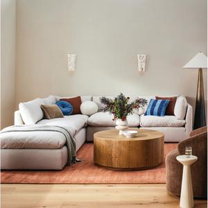 Table d'appoint sculpturale moderne avec plateau rond à double niveau et base sur piédestal, design compact et peu encombrant pour salon et bars - Product Image 6