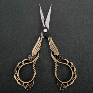 Sharp Blade Embroidery <b>Scissors</b> Stainless steel Embroidery <b>Scissors</b> - Product Image 4