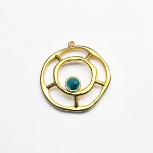 Geometric Gold Plated Alloy <b>Pendant</b> With Dyed <b>Emerald</b> Stone Bezel Set Solitaire Charm Unisex Vintage Style - Product Image 1