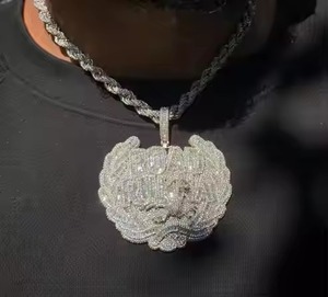Pendentif unisexe plaqué avec accents inspirés des diamants, bijoux tendance hip-hop pour tous les jours et les soirées - Product Image 6