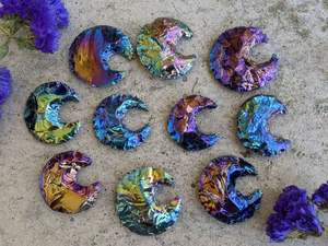 Angle Aura Obsidienne Lune Obsidienne Titane Aura Croissant de Lune Vente en gros Agate Gemme Obsidienne Noire Croissant de Lune - Product Image 3