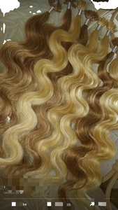 Extensions de cheveux naturels 100% alignés dans le sens des cuticules, couleur noire, bouclés bruts, vierges, ondulations profondes, provenant d'un seul donneur, fabriqués en Inde - Product Image 4