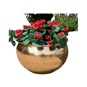 Pot de fleurs sur mesure, forme et design tendance, couleur laiton doré, à prix abordable - Product Image 1