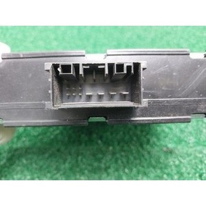 ECU และโมดูลคอมพิวเตอร์มือสองสำหรับรถยนต์ซีรีส์ 3 รุ่น 9251984 - Product Image 4