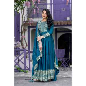 Robe de soirée de travail à broderie lourde Robe de soirée avec Dupatta - Product Image 2