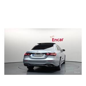 Mercedes-Benz E- E350 4MATIC AMG Line 2023, 5,834 km, Caja de Cambios Automática, Asientos de Cuero, Volante a la Izquierda, Cámara Trasera - Product Image 4