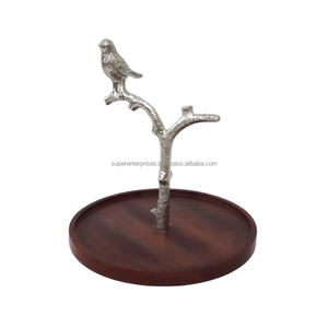 Support à gâteau brun foncé avec finition colorée à un niveau et outils de gâteau en métal de conception avec plusieurs tailles - Product Image 3