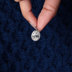 Pendentif halo en diamant de laboratoire ovale de 2 carats, bague en or blanc 14 carats, certifié IGI - Product Image 1
