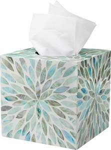 Boîte à mouchoirs unique en résine avec incrustation d'os, offrant un artisanat unique et une fonctionnalité décorative - Product Image 2