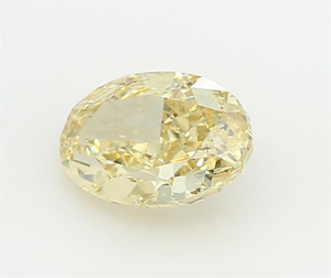 Diamant ovale fantaisie jaune intense de qualité supérieure 2.00-2.10 carats, clarté VVS2 VS1, certifié IGI, diamant cultivé en laboratoire, non monté - Product Image 3