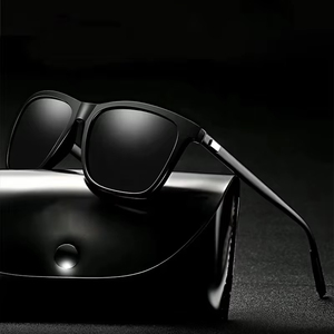 New Fashion <b>Square</b> Unisex <b>Sunglasses</b> Korean Version Trend Dazzling UV400 Protection Street Shooting - Product Image 2