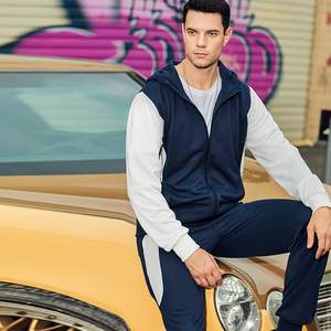 Trajes Deportivos para Hombre a Bajo Precio, Conjuntos Deportivos al por Mayor, Traje Deportivo para Entrenamiento, Jogging y Deporte - Product Image 3