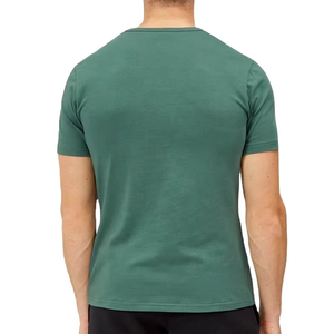Camiseta Verde Lisa para Hombre a Precio Económico, Cuello Redondo, Manga Corta, Tela Suave y Cómoda, Corte Ajustado, para Uso Diario de Verano, Estilo Urbano - Product Image 3
