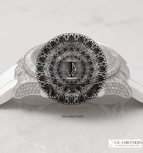 Reloj Cronógrafo de Lujo con Caja de Acero Inoxidable de 41 mm, Analógico de Cuarzo, Bisel con Diamantes, Correa de Silicona Blanca, Estilo Deportivo Antiguo - Product Image 3