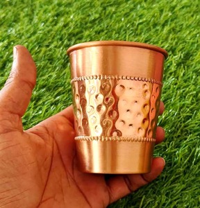 Compre vidrio de cobre puro hecho a mano para beber agua, con beneficios para la salud, para uso en el hogar y la cocina. - Product Image 3