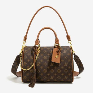 Nouveau Catalogue VIP : Sacs à Main de Luxe de Marques Célèbres pour Femmes – Sacs Fourre-Tout et Sacs Bandoulière Tendance - Product Image 5
