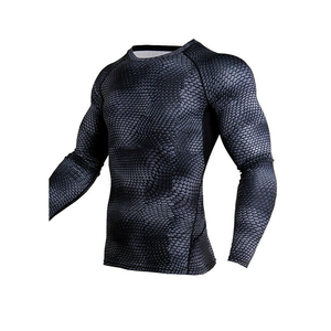 Rashguard MMA uni de qualité supérieure à manches longues pour hommes - Polyester/Nylon respirant, séchage rapide, écologique, élégant pour l'hiver, arts martiaux - Product Image 6