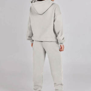 ชุดเซ็ตเสื้อฮู้ดและกางเกงวอร์มพิมพ์ลายสำหรับฤดูหนาว แบบสวมใส่ได้ทั้งชายและหญิง เหมาะสำหรับออกกำลังกาย วิ่งจ๊อกกิ้ง ผลิตจากผ้าฝ้าย 100% น้ำหนักเบา - Product Image 2